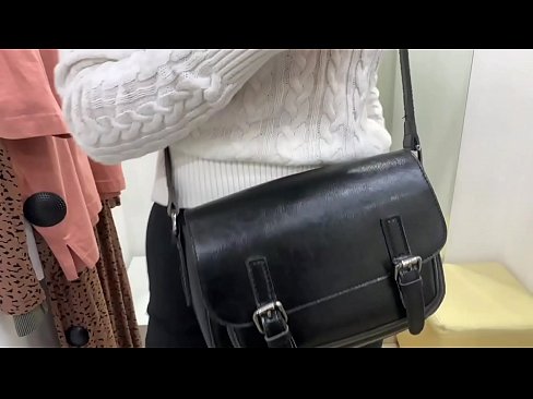 ❤️ Јавна мастурбација младе кучке ФералБерри са дилдом у соби за мерење ❤ Секс видео ат порн sr.epicpornvideos-com.ru